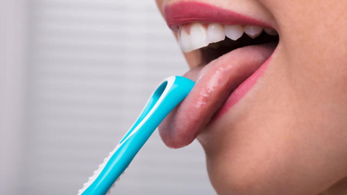 Penyebab Bau Mulut dan Cara Mengatasinya